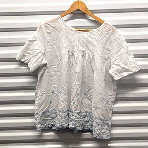 Gap Size Large White and Embroidered blue floral design peasant blouse top shirt